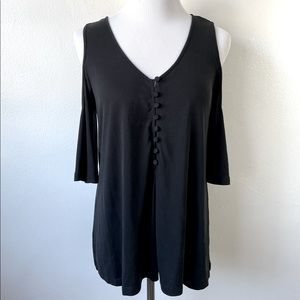 Q&A Witchy Black Cold Shoulder Top Button Front Butterfly Sleeves (Size Small)
